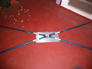 moxon with all the spreads fixed to the plate lying on the floor